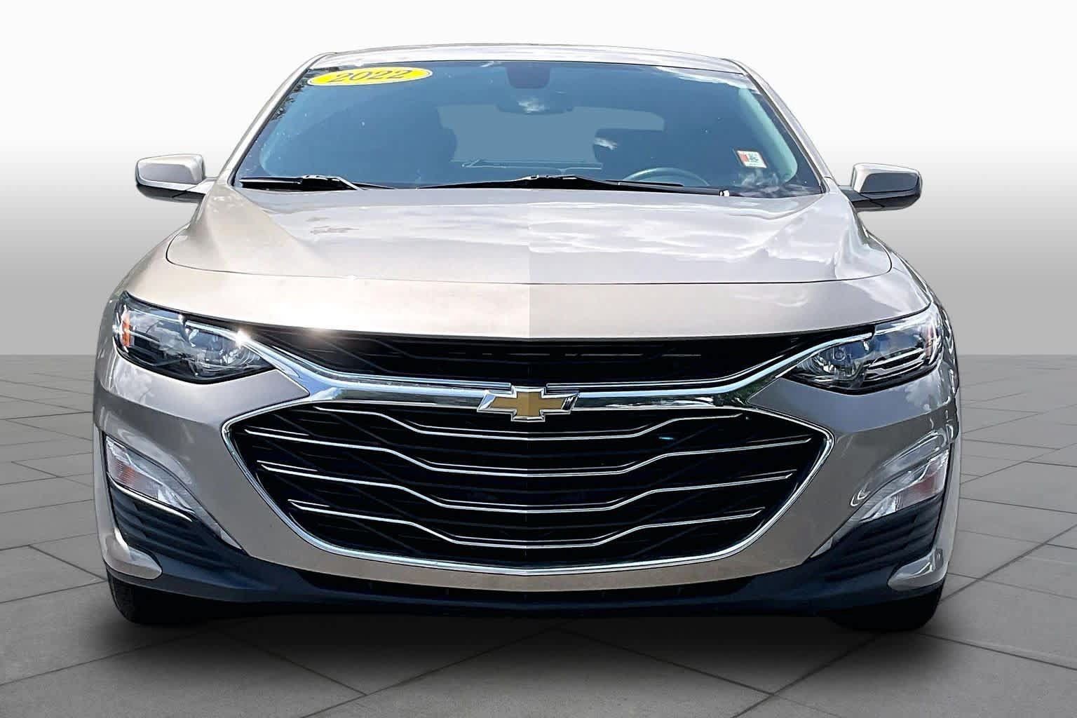 Used 2022 Chevrolet Malibu LT FWD image 4