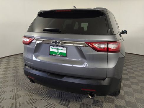 Used 2020 Chevrolet Traverse LS w/ LPO, Black Accent Package FWD image 7