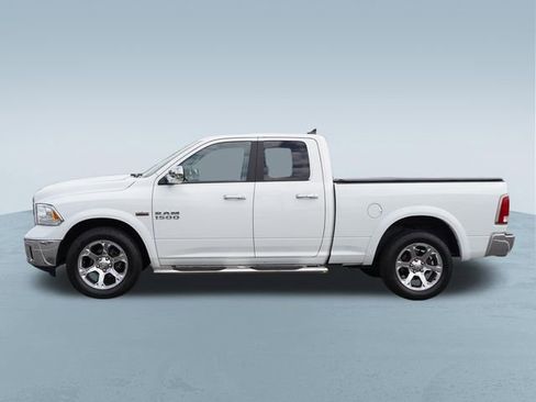 Used 2017 RAM 1500 Laramie AWD/4WD image 4
