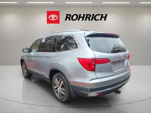 Used 2016 Honda Pilot Elite image 2