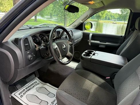 Used 2007 Chevrolet Silverado 1500 LT w/ 1LT Convenience Package AWD/4WD image 14