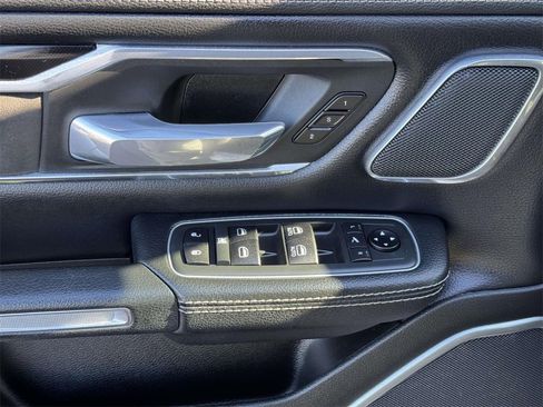 Used 2020 RAM 1500 Laramie image 17