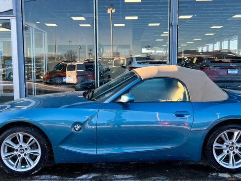 Used 2005 BMW Z4 3.0i image 2