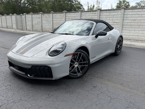 Certified 2025 Porsche 911 Carrera 4 GTS AWD/4WD image 1
