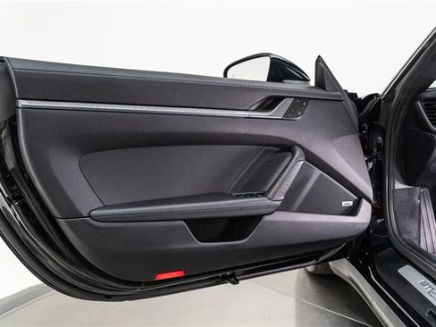 Used 2024 Porsche 911 Carrera RWD image 73