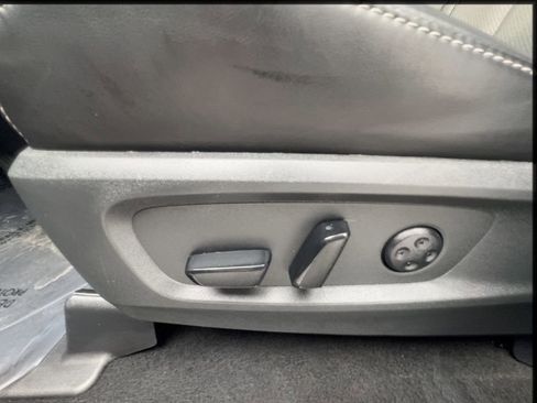 Used 2025 INFINITI QX60 Luxe FWD image 21