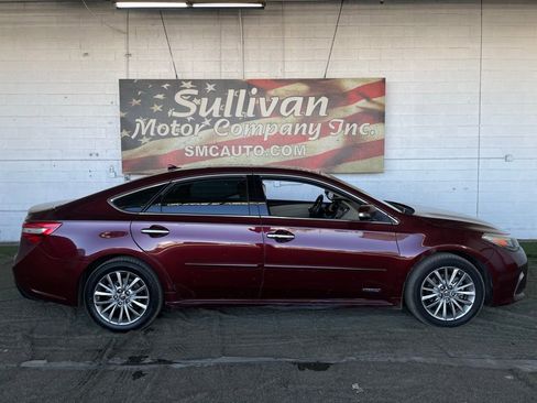 Used 2016 Toyota Avalon Limited image 6