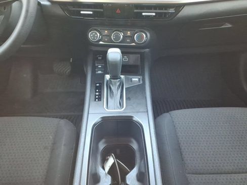 Used 2025 Nissan Kicks S AWD/4WD image 11
