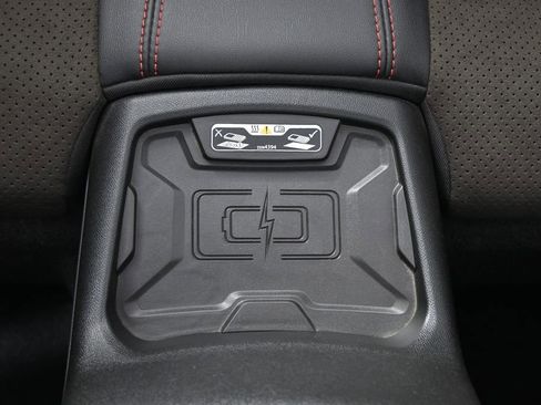 Used 2021 Chevrolet Camaro ZL1 w/ LPO, ZL1 Protection Package RWD image 20