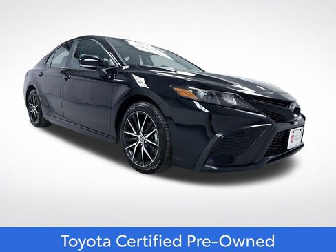 Certified 2023 Toyota Camry SE w/ Cold Weather Package FWD image 1
