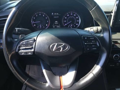 Used 2019 Hyundai Veloster 2.0 Premium image 12