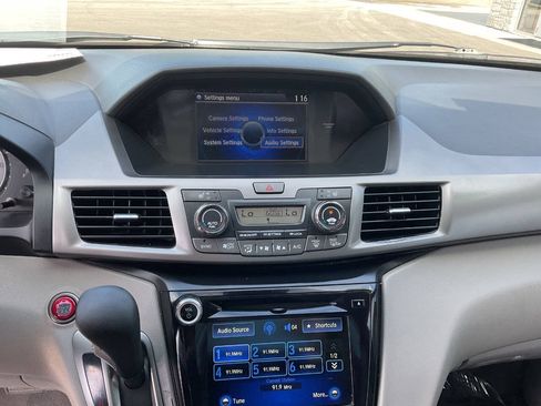 Used 2016 Honda Odyssey EX-L image 22