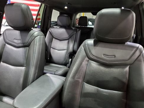 Used 2020 Cadillac XT6 Premium Luxury w/ LPO, Floor Liner Package FWD image 41