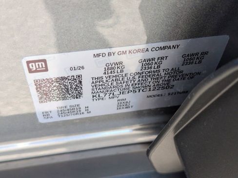 New 2026 Chevrolet Trax RS w/ Sunroof Package FWD image 33