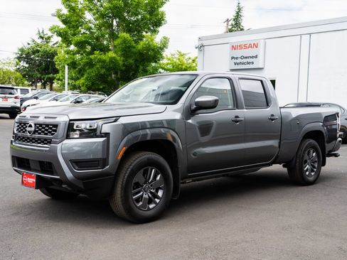 New 2026 Nissan Frontier SV w/ Tow Package AWD/4WD image 3