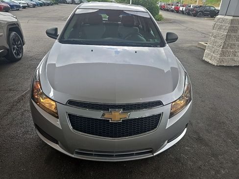 Used 2011 Chevrolet Cruze LS w/ Connectivity Package FWD image 10