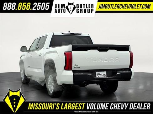 Used 2025 Toyota Tundra SR5 w/ SR5 Premium Package image 2