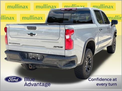 Used 2024 Chevrolet Silverado 1500 ZR2 w/ Technology Package AWD/4WD image 4