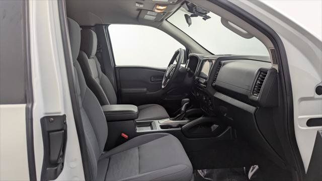 Used 2022 Nissan Frontier S w/ Technology Package RWD image 18