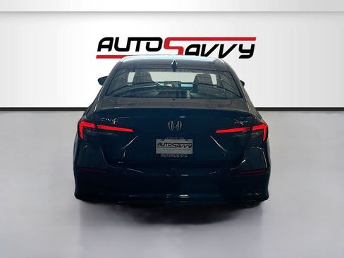 Used 2025 Honda Civic Sport image 6