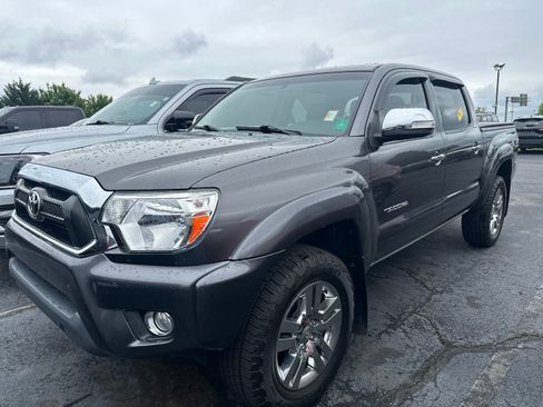 Used 2013 Toyota Tacoma PreRunner RWD image 9