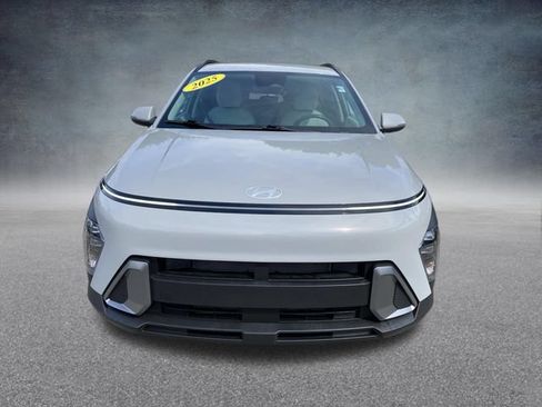 Used 2025 Hyundai Kona SEL AWD/4WD image 26