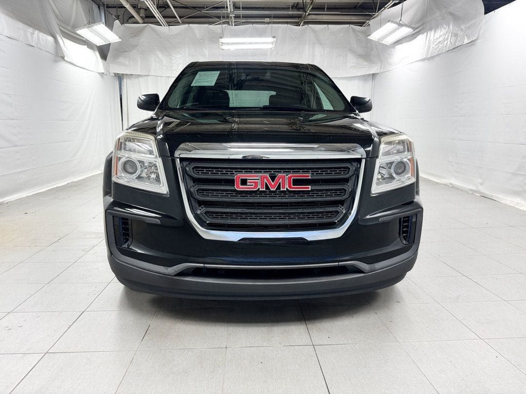 Used 2016 GMC Terrain SLE AWD/4WD image 2