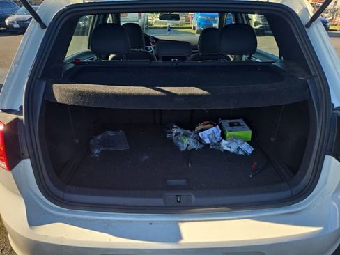 Used 2017 Volkswagen GTI Sport image 12