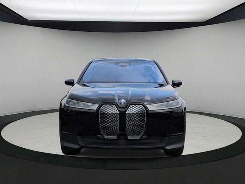 Used 2024 BMW iX xDrive50 w/ Premium Package AWD/4WD image 3