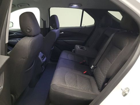Used 2021 Chevrolet Equinox LT AWD/4WD image 18