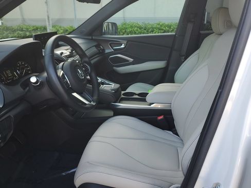Certified 2025 Acura RDX SH-AWD image 24