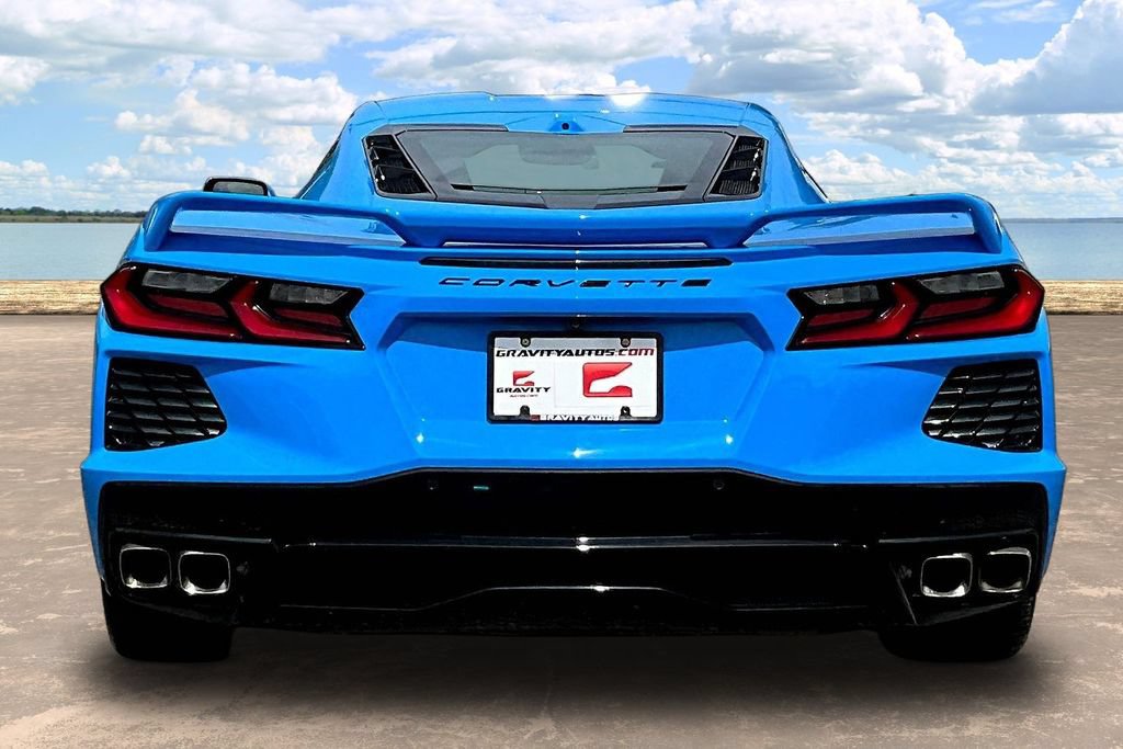 Used 2022 Chevrolet Corvette Stingray Preferred Cpe w/ Z51 Performance Package RWD image 5