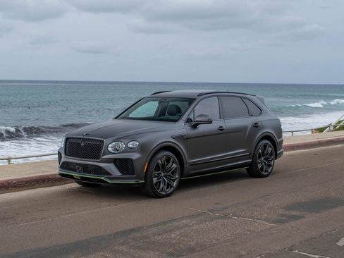 New 2026 Bentley Bentayga Speed AWD/4WD image 1