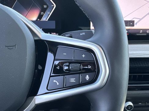 Certified 2025 BMW i4 eDrive40 RWD image 18