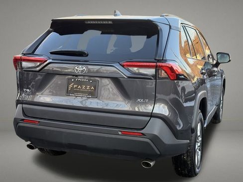 Used 2024 Toyota RAV4 XLE image 5