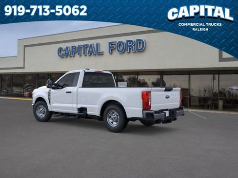 New 2026 Ford F250 XL w/ XL Chrome Package RWD image 4