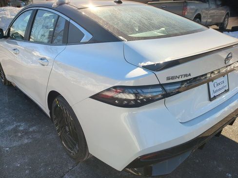 New 2026 Nissan Sentra SR w/ Floor Mat Package image 6