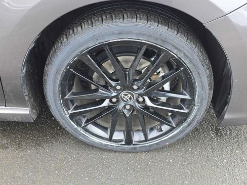 Used 2024 Toyota Camry XSE FWD image 11