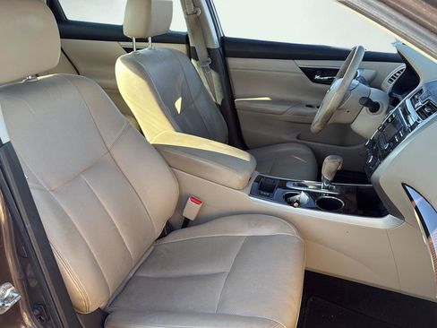 Used 2015 Nissan Altima 2.5 SL FWD image 26