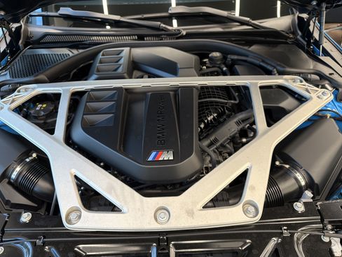Used 2025 BMW M4 CS AWD/4WD image 31