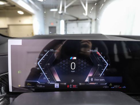 New 2026 BMW X5 xDrive40i w/ Executive Package image 14