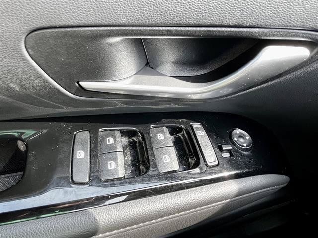 Used 2024 Hyundai Tucson Limited AWD/4WD image 17