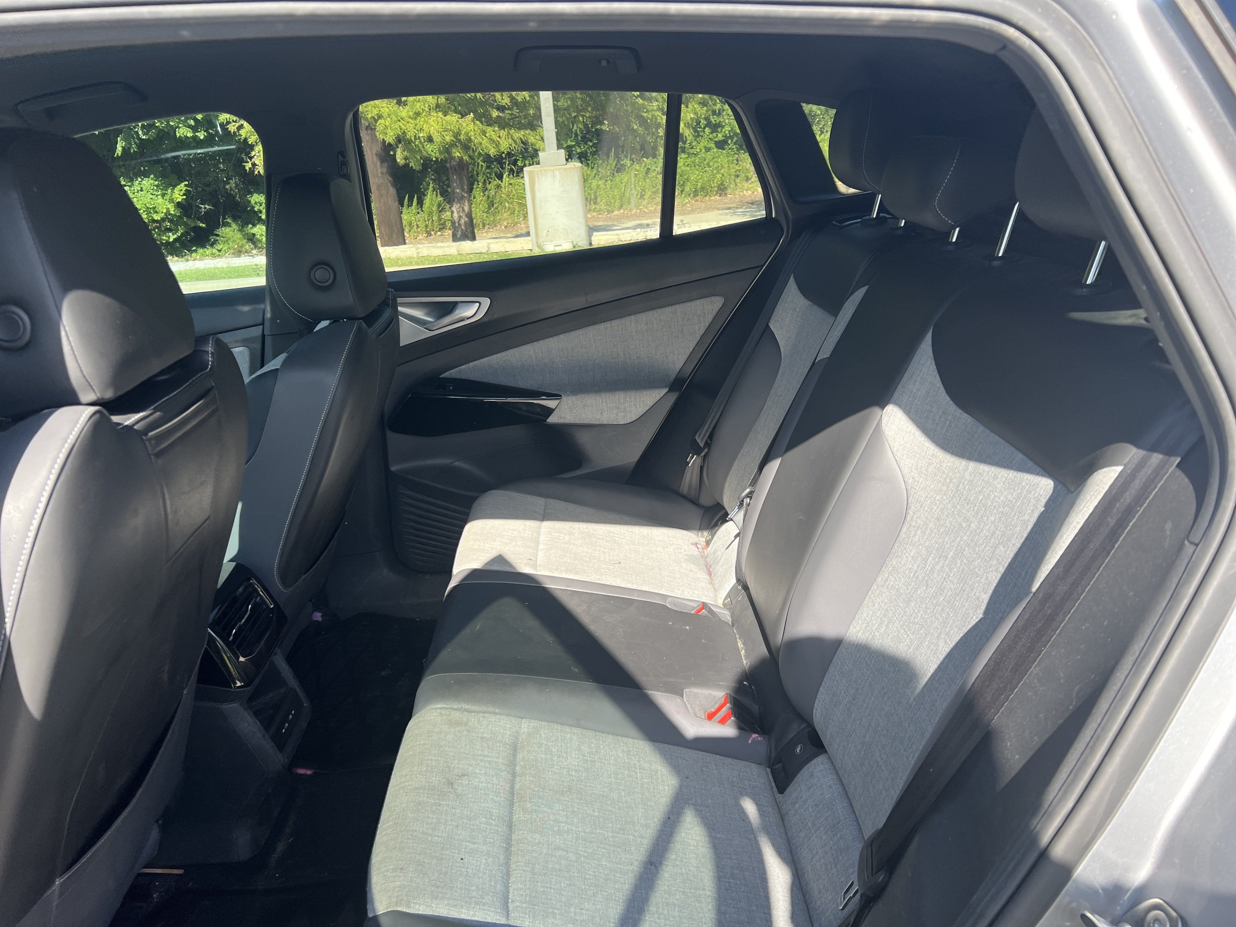 Certified 2023 Volkswagen ID.4 Pro RWD image 28