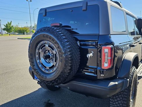 Certified 2024 Ford Bronco Everglades AWD/4WD image 7
