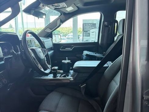 Used 2024 Chevrolet Silverado 1500 RST w/ Convenience Package II AWD/4WD image 4
