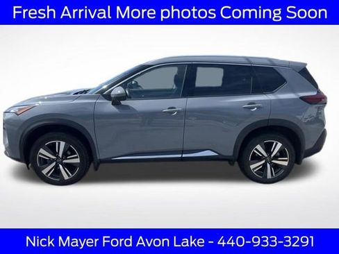 Used 2023 Nissan Rogue SL AWD/4WD image 3