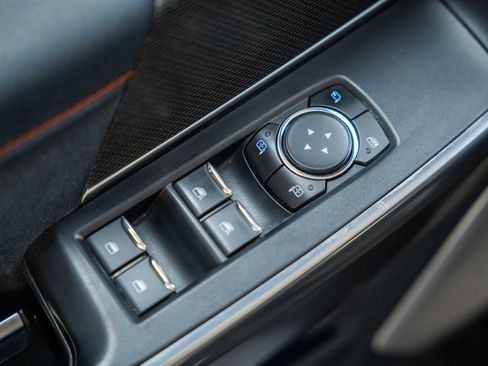 Certified 2022 Ford F150 Raptor w/ Raptor 37 Performance Package image 47