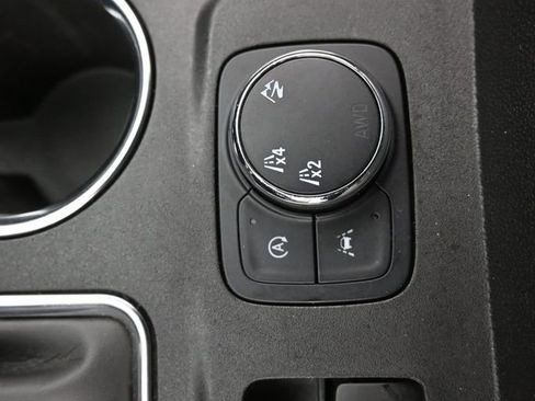 Certified 2023 Chevrolet Traverse RS w/ LPO, Floor Liner Package image 22