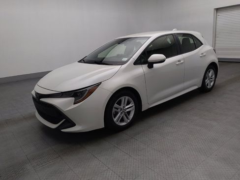Used 2019 Toyota Corolla SE image 2