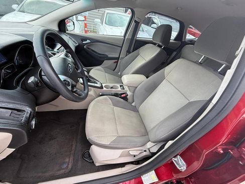 Used 2014 Ford Focus SE image 26